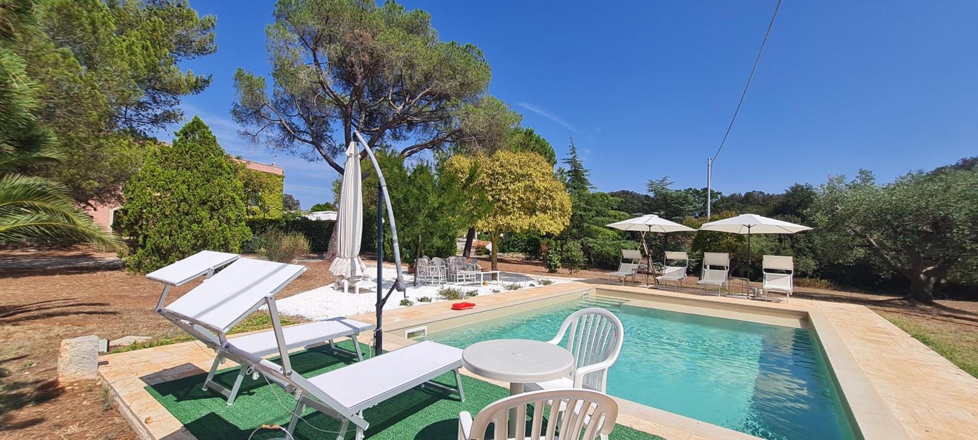 Villa Morea-Relax In Piscina プティニャーノ エクステリア 写真